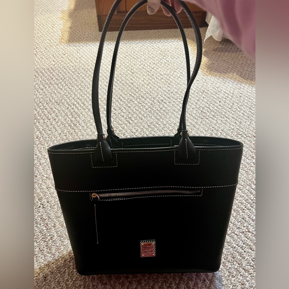 Dooney & Bourke purse